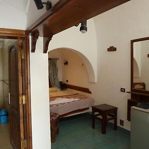 Deluxe Zimmer mit Kingsize-Bett